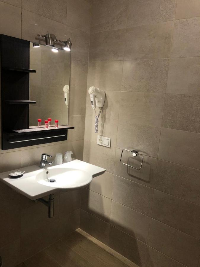 Pinar Malaga Rooms ภายนอก รูปภาพ