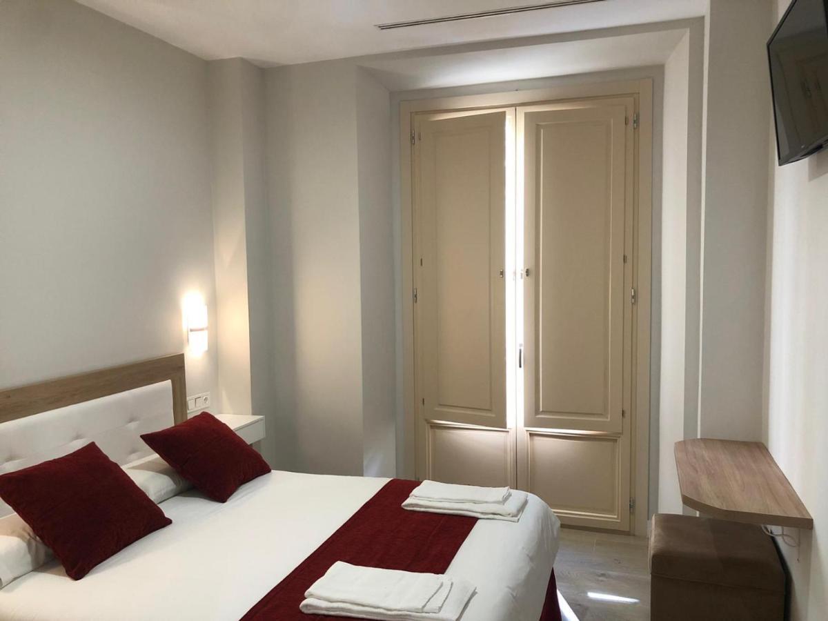 Pinar Malaga Rooms ภายนอก รูปภาพ
